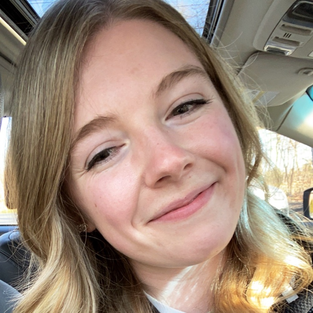 Meet your Posher, Nicole